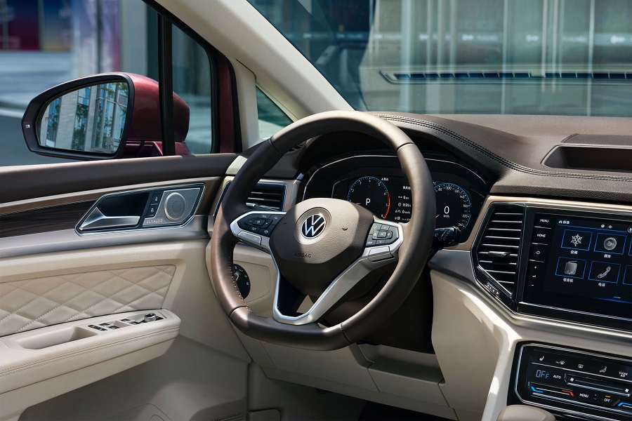 volkswagen-viloran-2023-noi-that